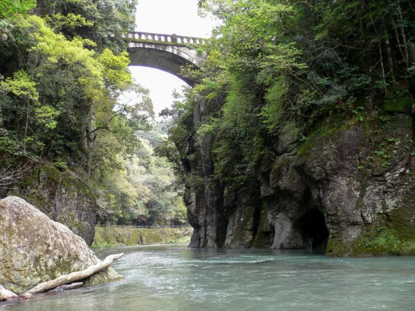 岩瀬川(いわせがわ)
