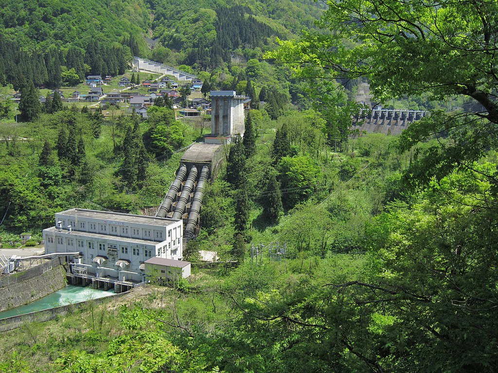 祖山発電所【富山県】祖山ダム