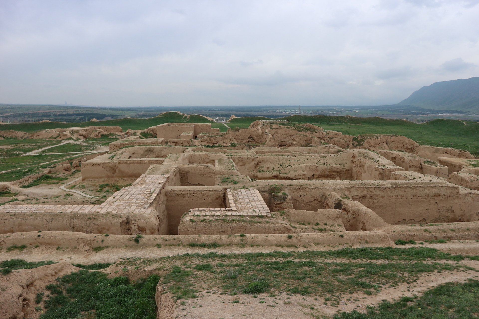 ニサのパルティア王国の要塞