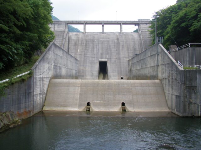 大佐ダム発電所【岡山県】大佐ダム