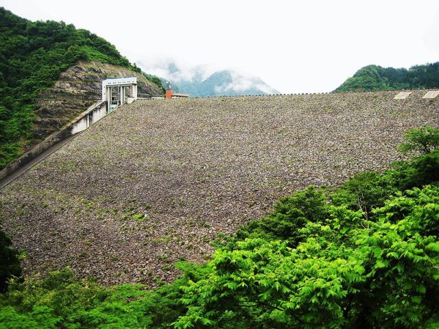 手取川第一発電所【石川県】手取川ダム