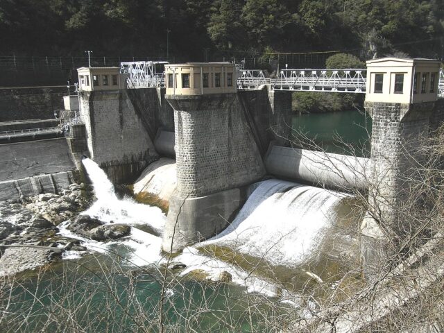 上麻生発電所【岐阜県】上麻生ダム、細尾谷ダム